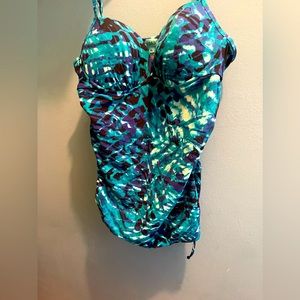 Love your Assets by Sara Blakey Spanx swim tankini top size XL